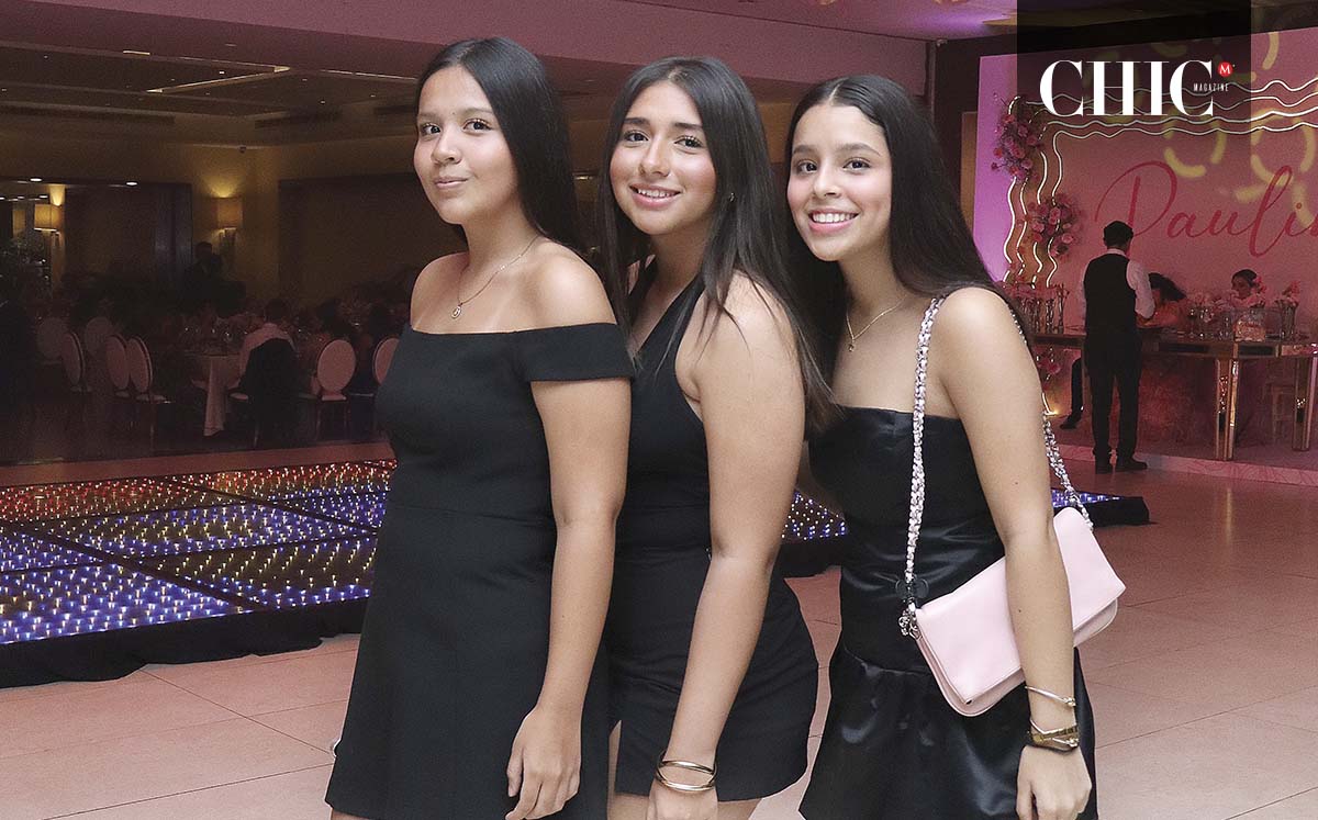 Fernanda Ramos, Zoe Arriaga y Conztanza Cordova