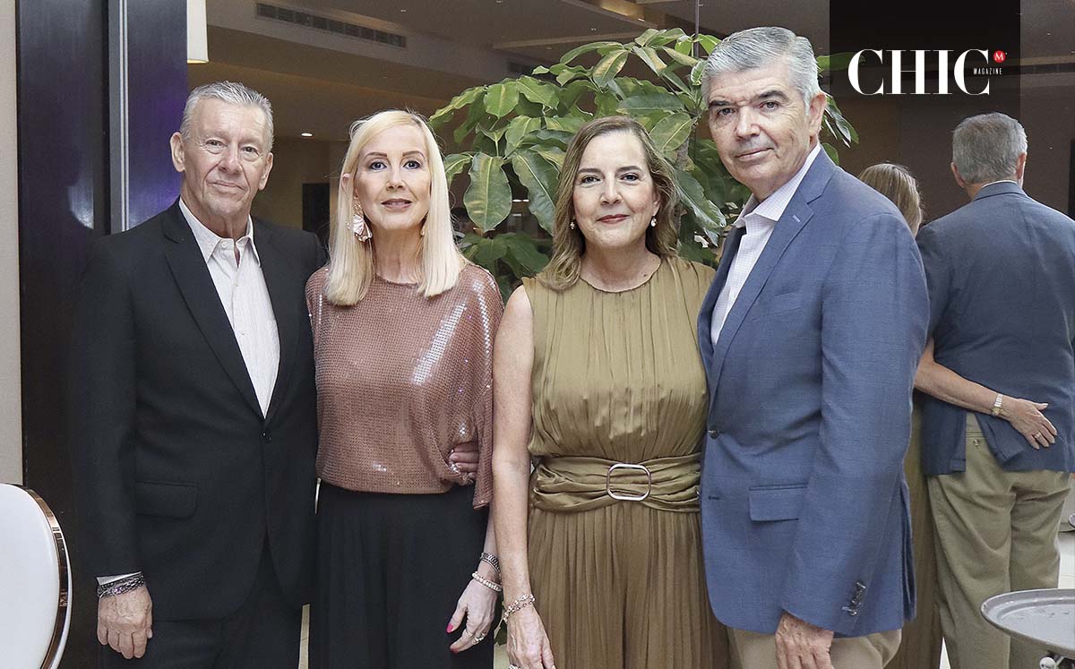 Ricardo Flores, Ana Delsol, Claudia Delsol y Luis Espinosa
