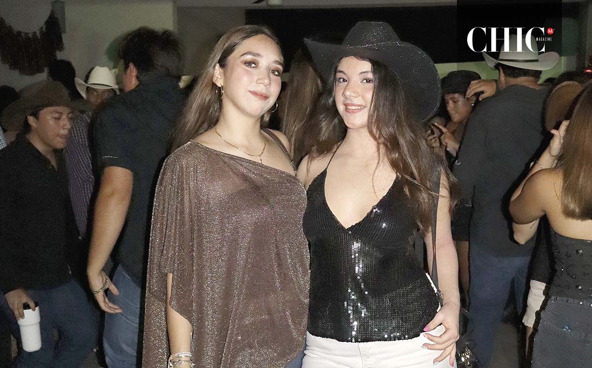 Vika Clemente y Mariana Tapia