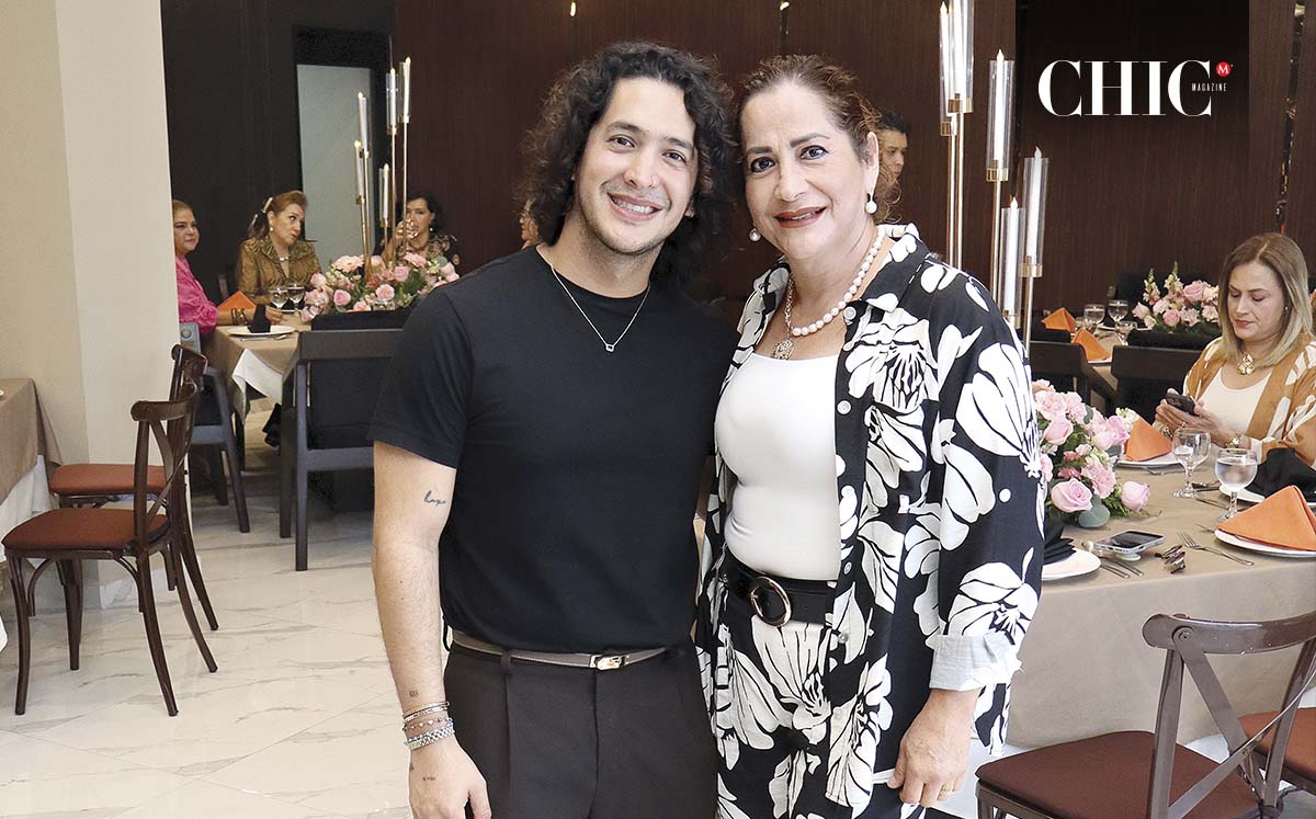 Julian Badillo y Roxana Fuentes