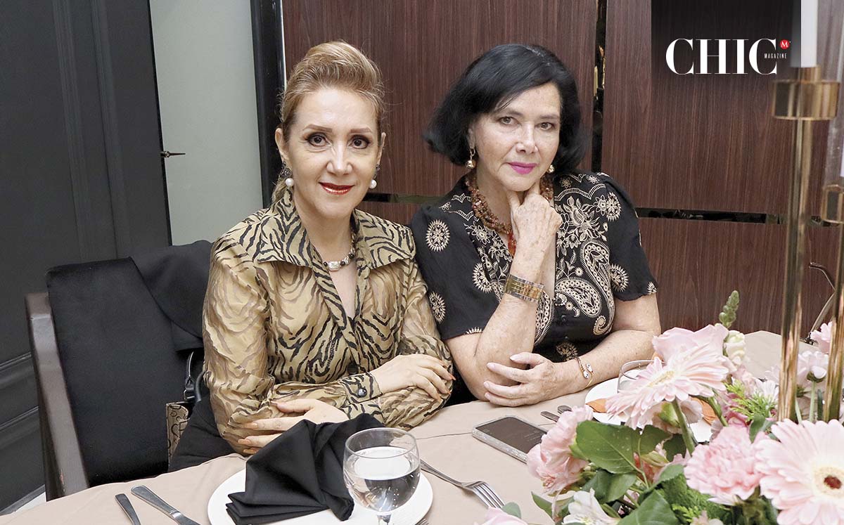 Odette Mascorro y Coral Mariño