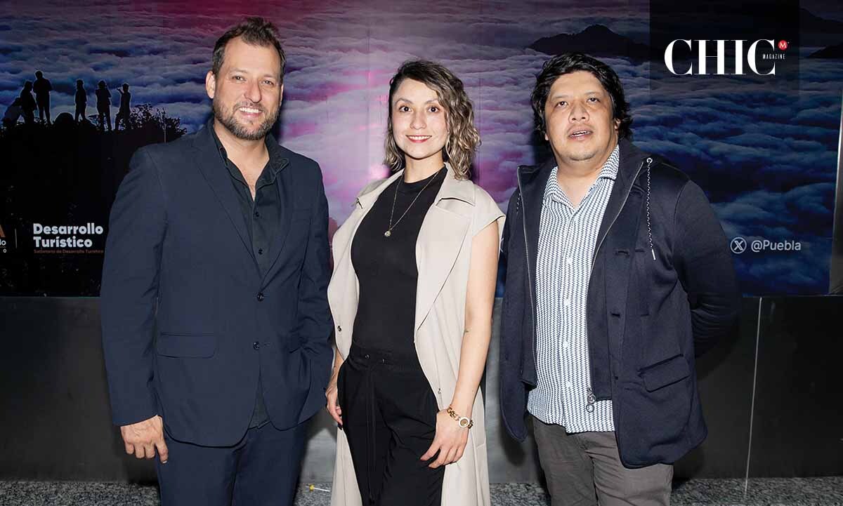 Carlos Castrocerio, Thalía Hernández e Iván Romero