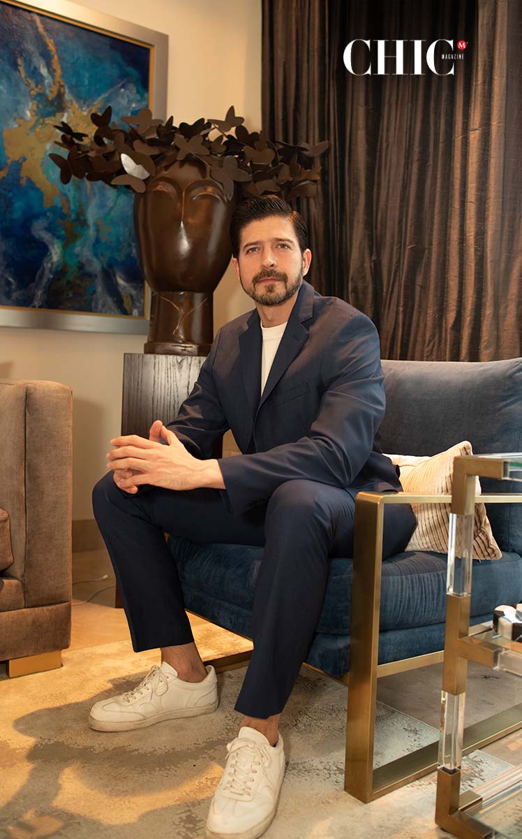 Adrián Morris Torre es originario de Ciudad Victoria, Tamaulipas