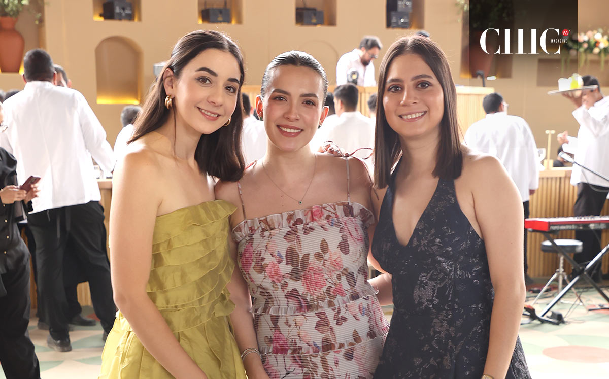 Virginia, Karen y Daniela