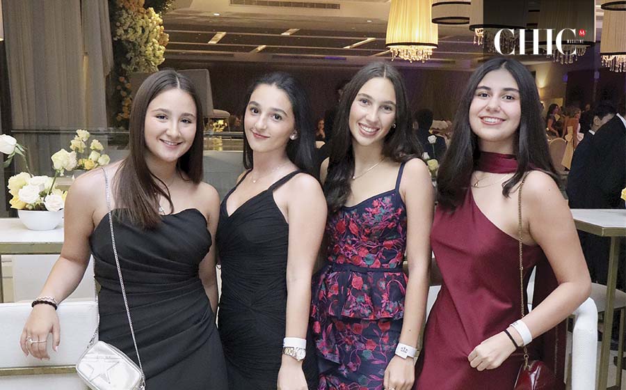 Alexandra Terán, Laura María Rivera, Jaqueline Nasrrallah y Melissa Acosta