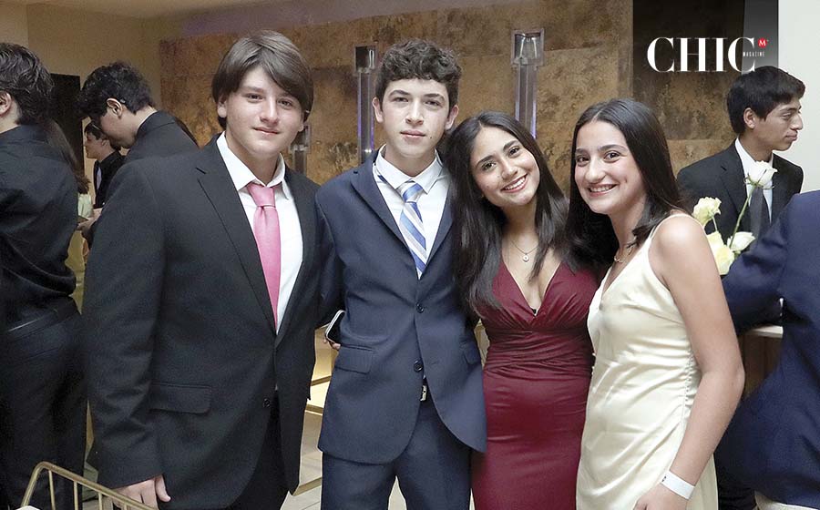 Diego Lacavex, Poncho Pérez, Sara Kernion y Andrea Saro