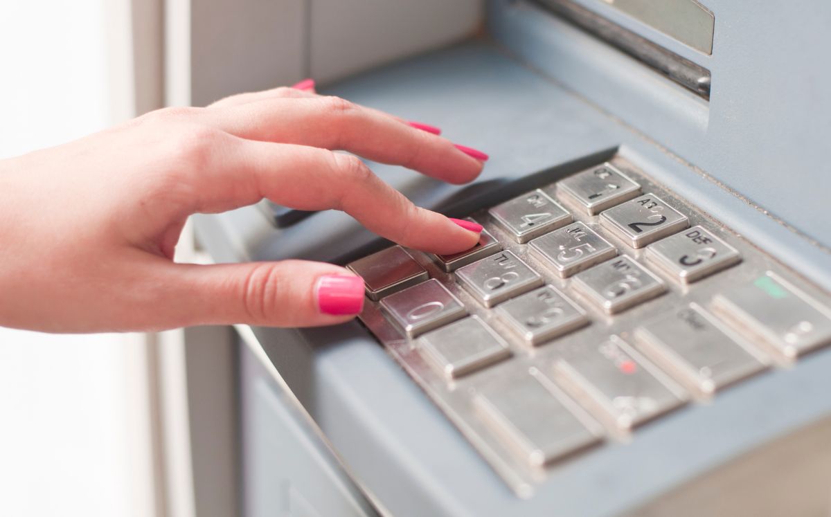 ¿Abrirán los bancos el 15 y 16 de septiembre de 2026 en México? (Foto: Freepik)