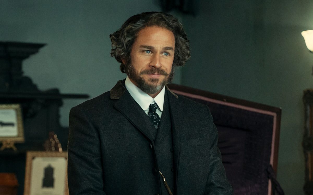 Charlie Hunnam como Andrew Borden (Foto: Netflix)
