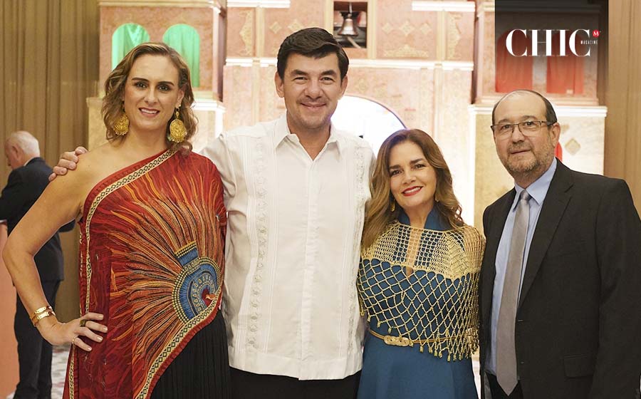 Grazia Bracamontes, José Garza, Marilu Paniagua y José González