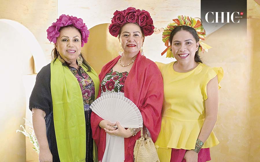 Martina de Mora, América de Briseño y Ada Mora