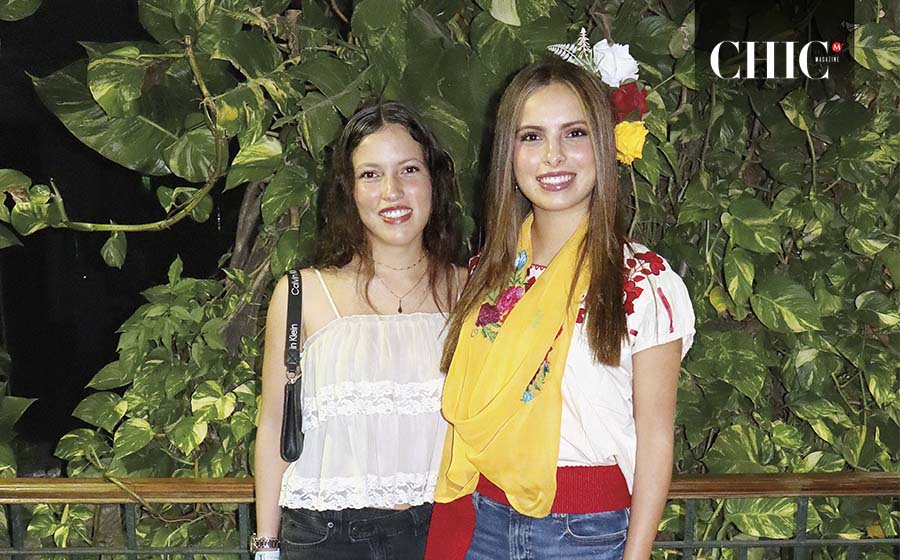 Renata Casillas y Roberta Casillas