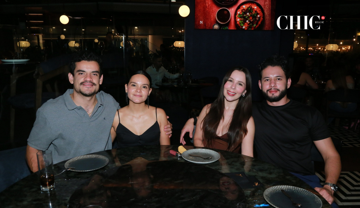 Claudio Villagómez, Priscilia Vieira, Jimena González y Jorge Trasfe