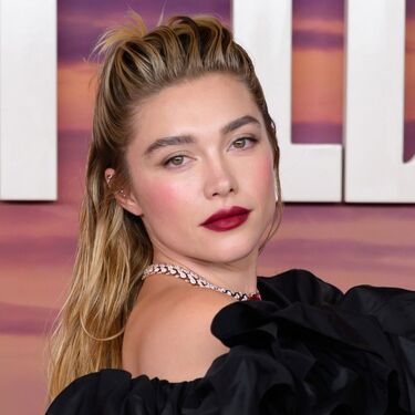 Florence Pugh roba cámara en la premiere de “Al este del Edén” (Foto: Getty Images)