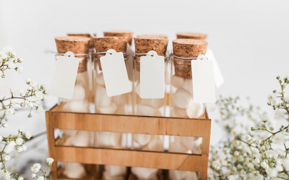 Tendencias en souvenirs para bodas 2027: ideas originales (Foto: Freepik)