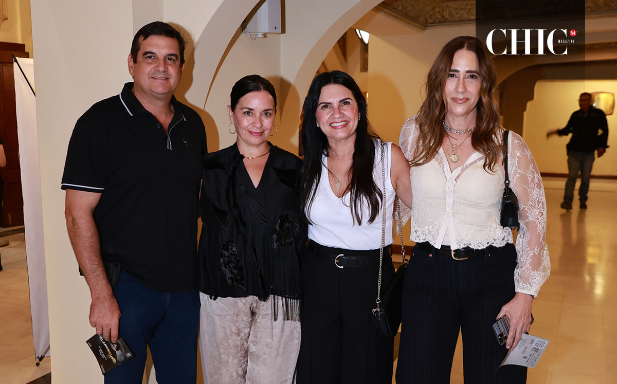 Alfredo, Anabel, Marcela y Linda