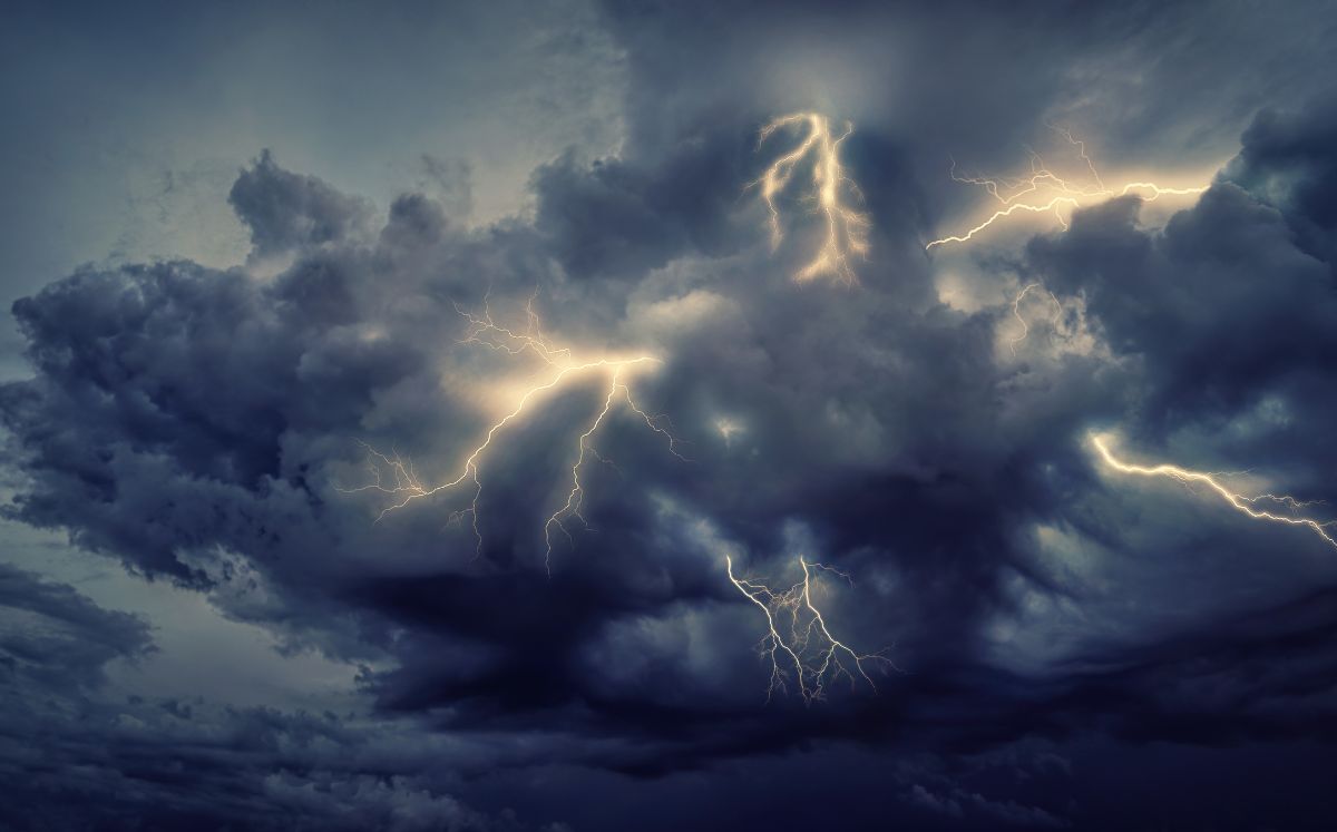 El primer frente Frío llegará a México con lluvias y fuertes vientos (Foto: Freepik)