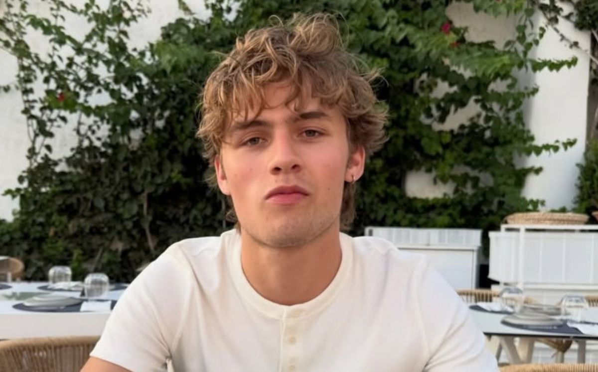 Louis Thresher como Ollie (Foto: IG@louisthresher)