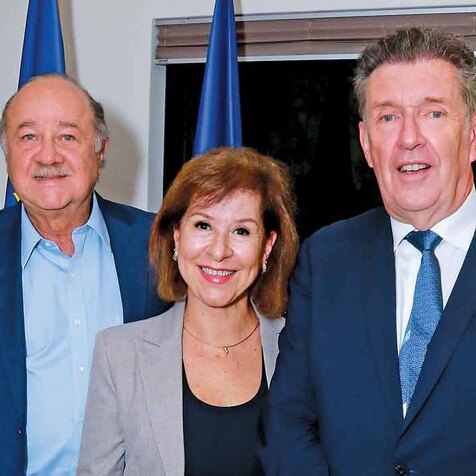 Adrián Navarro, Ofelia de Navarro y Pierre Raynaud / Fotos: Omar Valdez