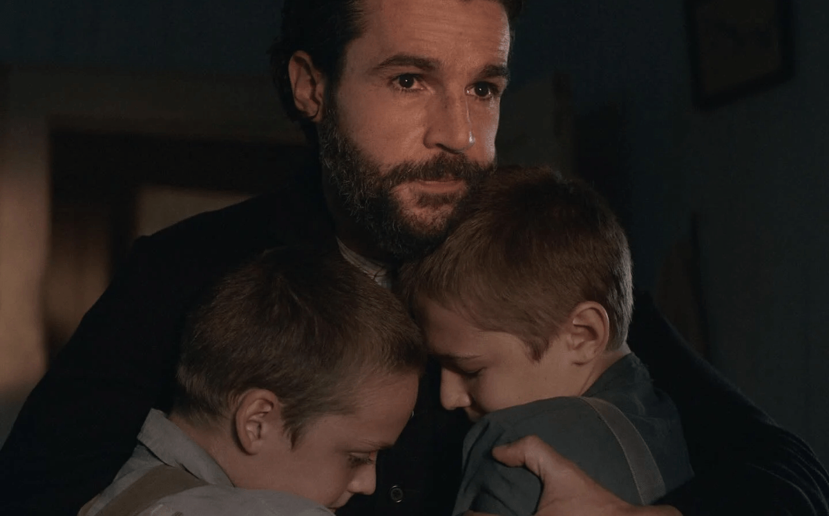Christopher Abbott (Adam Trask) (Foto: Instagram)