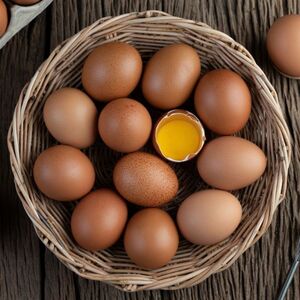 ¿Cuánto dura un huevo y cómo debes conservarlo correctamente en casa? (Foto: Freepik)