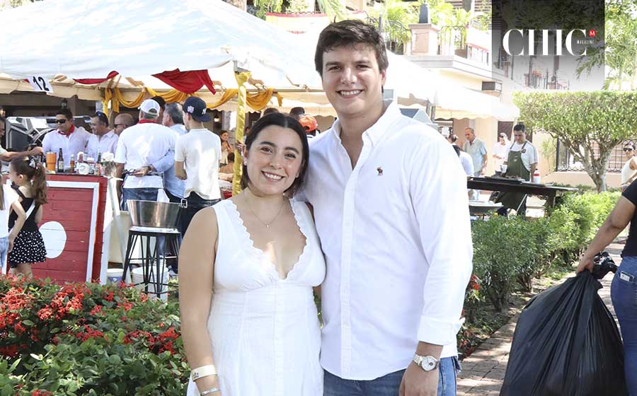 Laura Macias y Andrés García