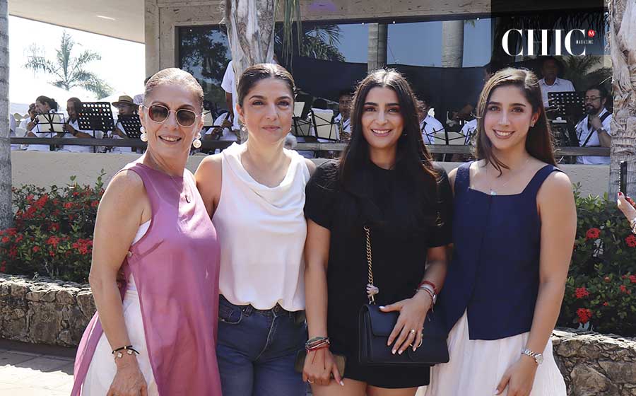 Yoli Herrera, Martha Herrera, Daniela Madero y Ana Lucía Madero