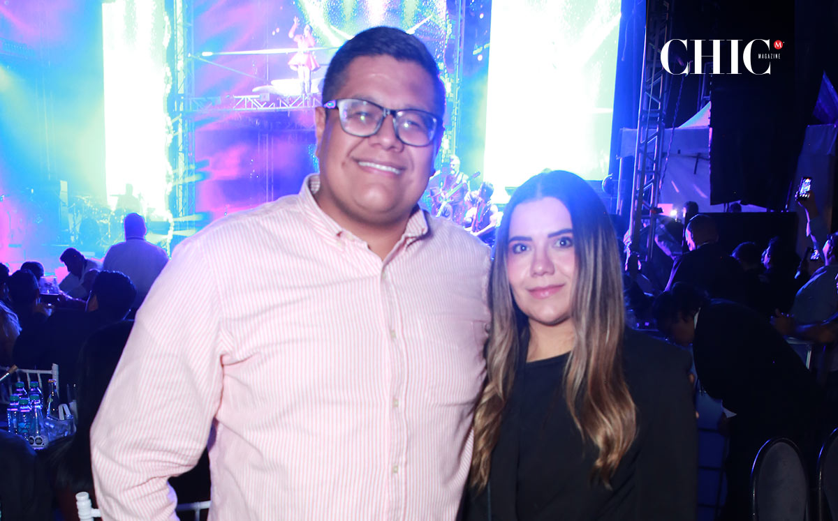 Caleb Espino y Carla Espino