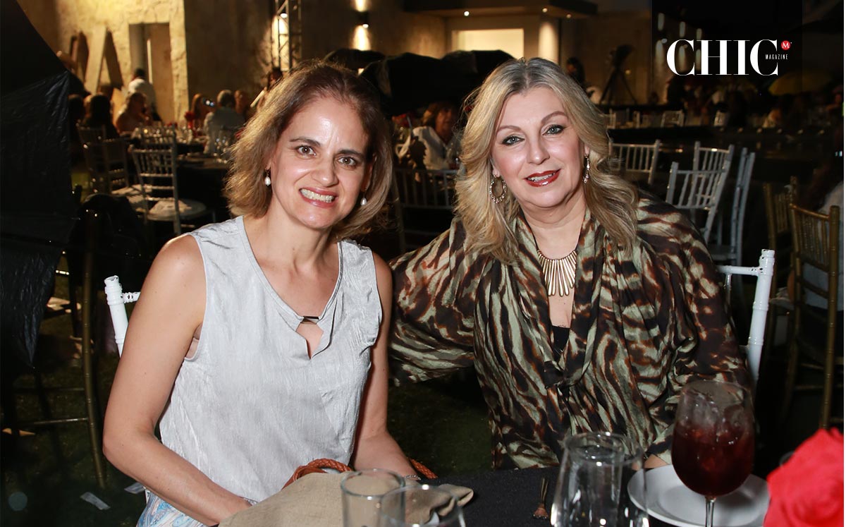 Paty y Astrid Martínez