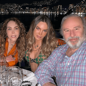 Belinda consiente a su papá en su cumpleaños (Foto: Instagram)