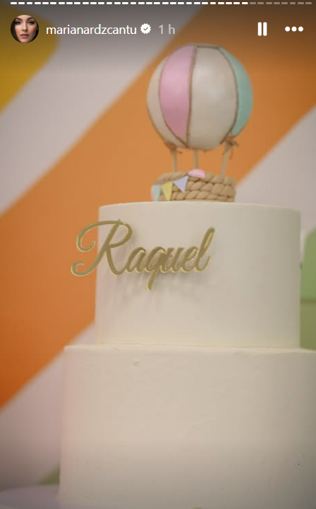 El pastel del baby shower de Raquel, la hija de Mariana Rodríguez (Foto: IG)