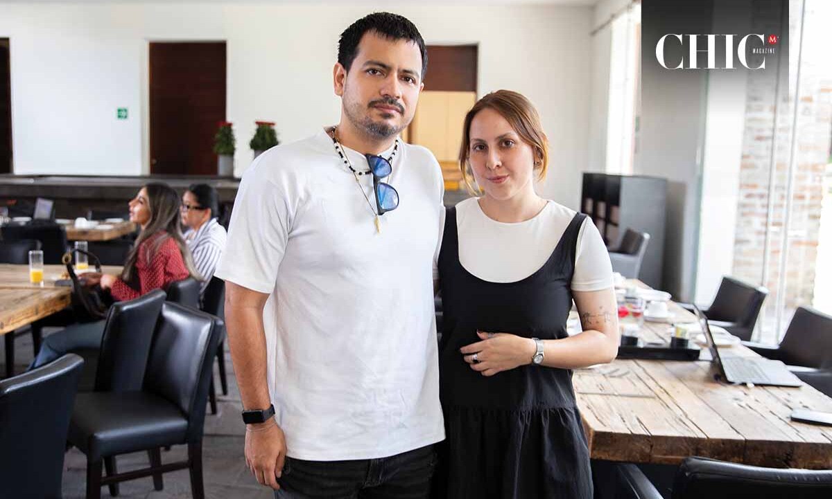 Roberto Velázquez y Karla Ritschl
