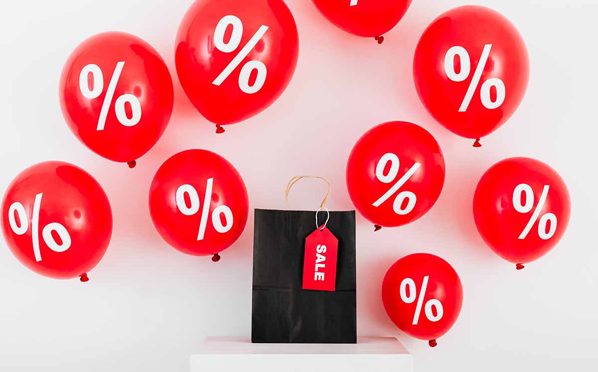 Durante esta temporada pueden circular mensajes falsos que imitan a tiendas o bancos y páginas de venta fraudulentas. (Fotos: Pexels)