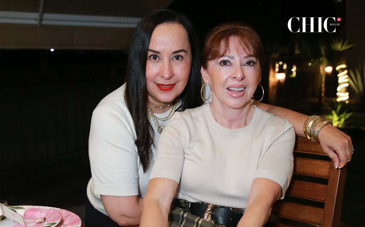 Sarah de los Santos e Iliada Pasos