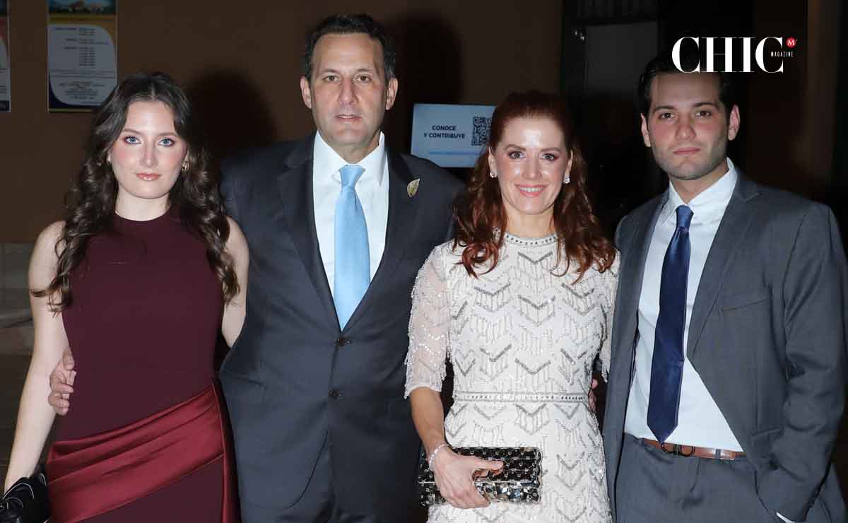 Vivian Garza, Miguel Garza, Vivian Villarreal de Garza y Marcelo Garza / Fotos: Roberto Alvarado