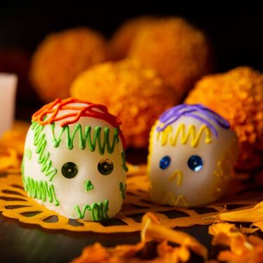 Ofrenda de Día de Muertos: Qué elementos lleva y qué significa cada uno (Foto: Getty)