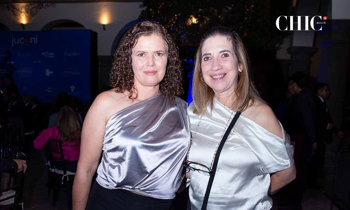 Mónica Prida y Consuelo Cornejo