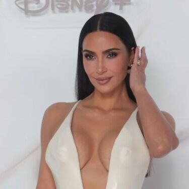Kim Kardsahian impacta en CDMX con vestido de alta costura (Foto: Edgar Negrete Lira/Cuartoscuro)