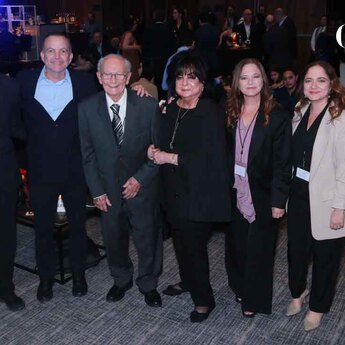 Alberto Assad, Daniel Assad, Nazario Assad, Emely Canavati de Assad, Karla Assad y Karina Assad / Fotos: Omar Valdez
