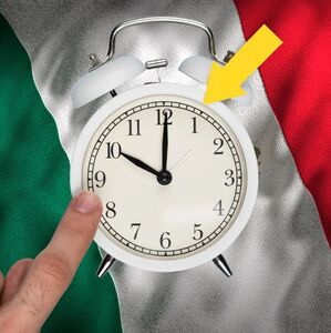 Municipios de México que cambian de horario en noviembre (Foto: Freepik)