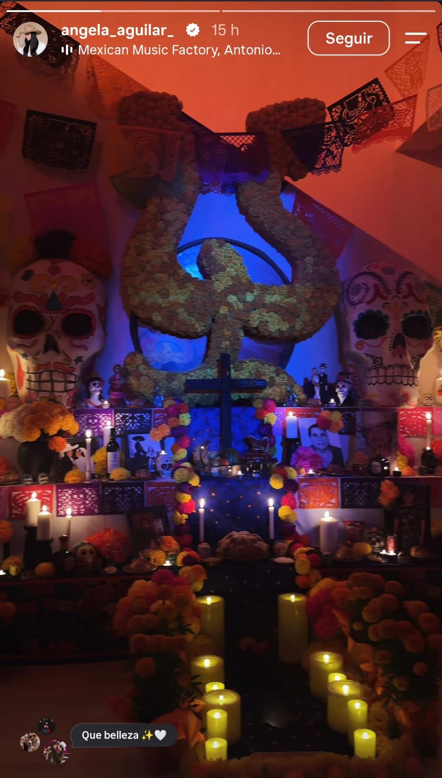 Así es la ofrenda de Día de Muertos de Ángela Aguilar y Christian Nodal (Foto: IG@angela_aguilar_)